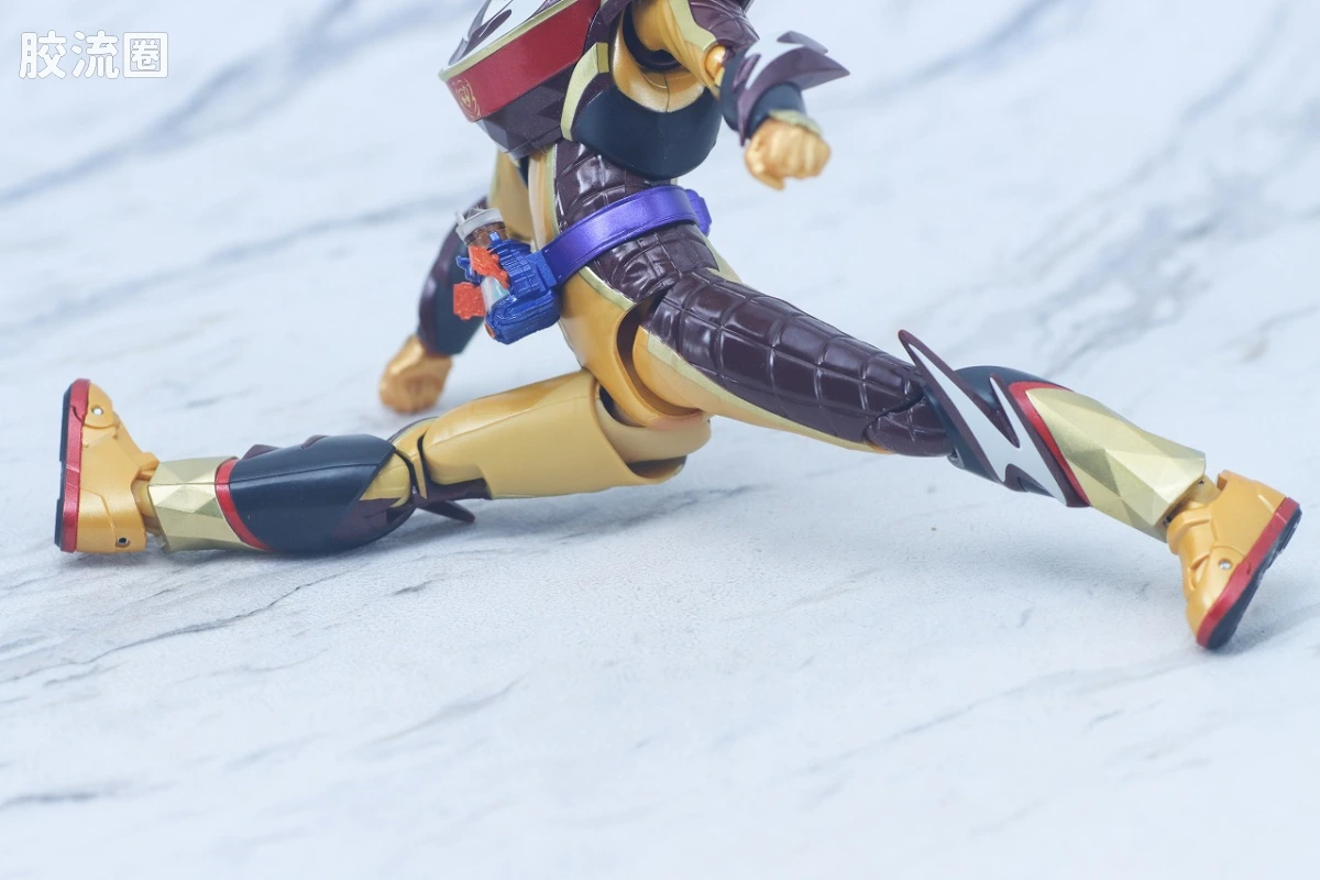 SHF 假面骑士限定版 假面骑士Valen/瓦伦 冰沙特装＆“松脆”效果配件套装 - 图片